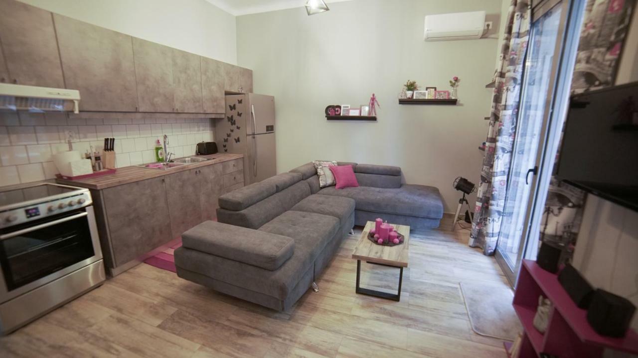 D16-Cosy Downtown Apartment Athén Kültér fotó