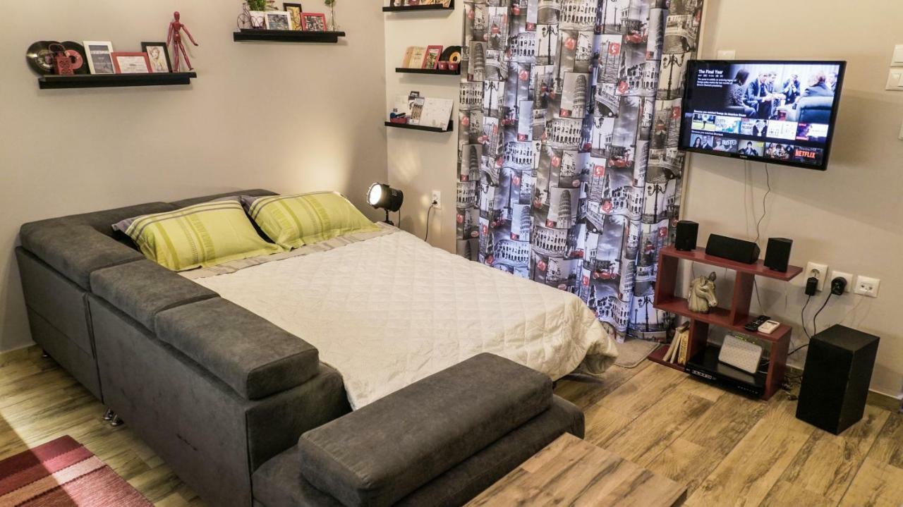 D16-Cosy Downtown Apartment Athén Kültér fotó