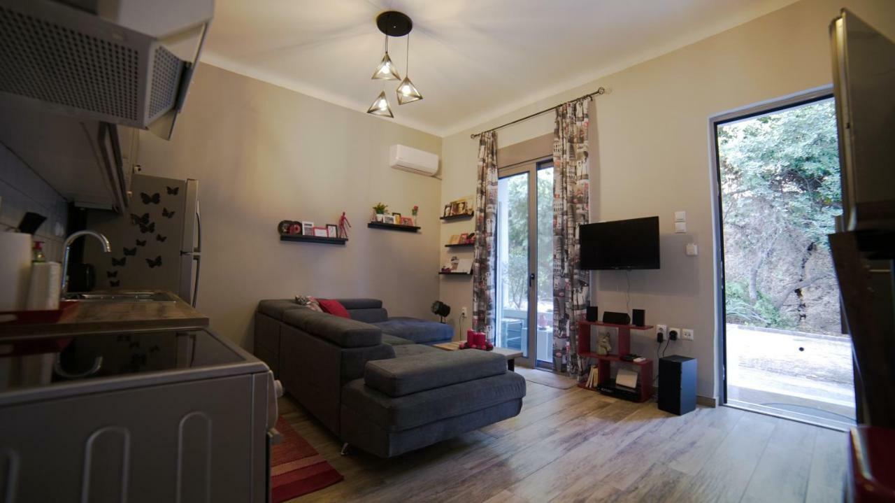 D16-Cosy Downtown Apartment Athén Kültér fotó